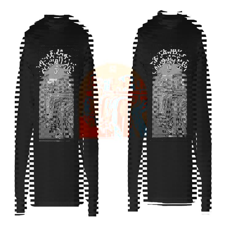 フリーマーケットは古着屋をよこす愛好家を呼んでいます 長袖Tシャツ ギフトのアイデア