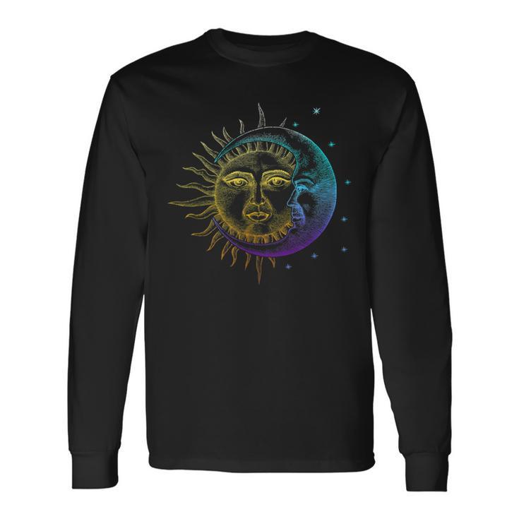 ボヘミアンの秘教の精神的な太陽と月 長袖Tシャツ