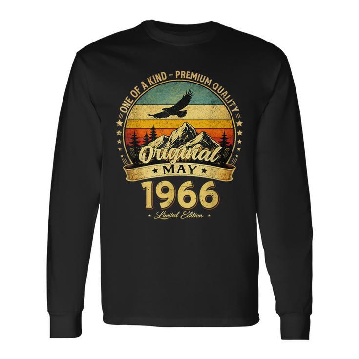 ヴィンテージカー 1966 年5月 60 歳の誕生日 1966 年のクラシックカー 長袖Tシャツ