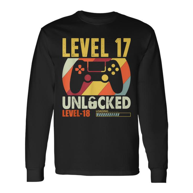 面白い17歳の誕生日 17歳 ギフト レベル17 アンロック 長袖Tシャツ