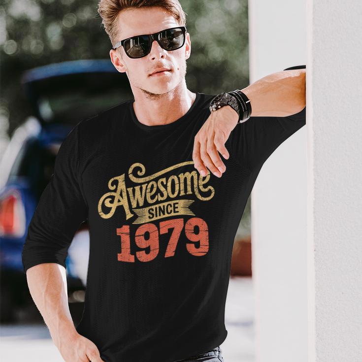 1979年生まれの1979年誕生の素晴らしいギフト。 長袖Tシャツ 彼への贈り物