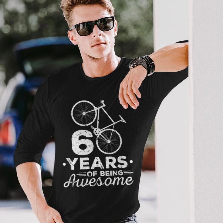 60 Years Of Being Awesome ロードバイク・サイクリングバイシクル 長袖Tシャツ 彼への贈り物