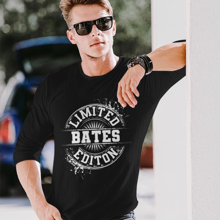 Bates 面白い 苗字 ファミリーツリー 誕生日 同窓会 ギフトアイデア 長袖tシャツ 長袖Tシャツ 彼への贈り物