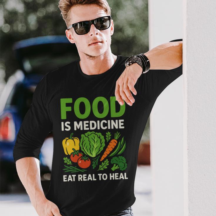 Food Is Medicineの栄養士、自然療法医栄養士へのギフト 長袖tシャツ 長袖Tシャツ 彼への贈り物