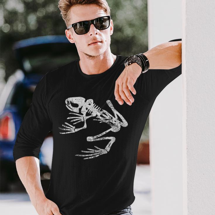 Frogman Bonefrog アンティーク調ホワイトプリント 長袖Tシャツ 彼への贈り物