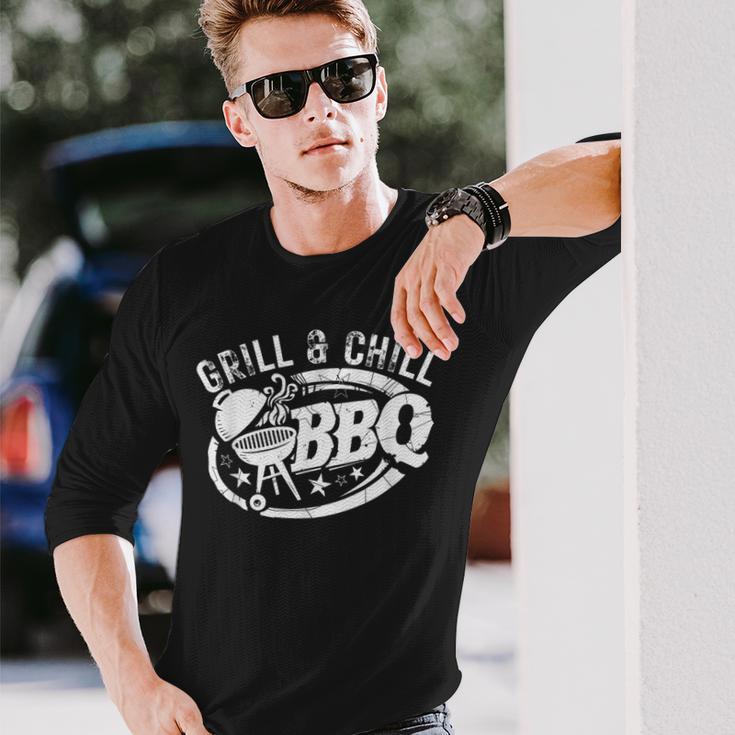 Grill And Chill おもしろbbqバーベキューシェフ 肉料理人 長袖Tシャツ 彼への贈り物
