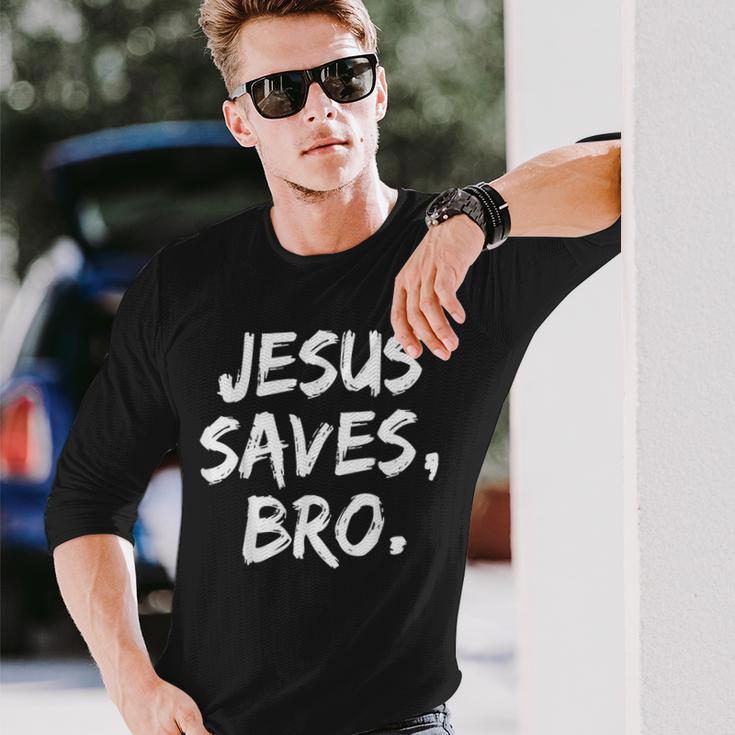 Jesusaves Bro クリスチャン 信者 信仰 神 宗教 長袖Tシャツ 彼への贈り物