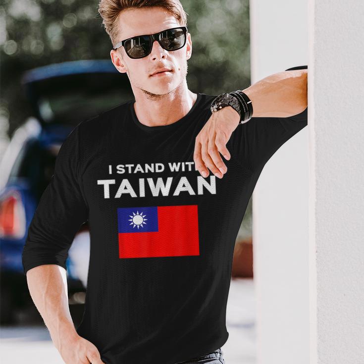 I Love Taiwan Flag Taiwanese Pride Itand With 長袖Tシャツ 彼への贈り物