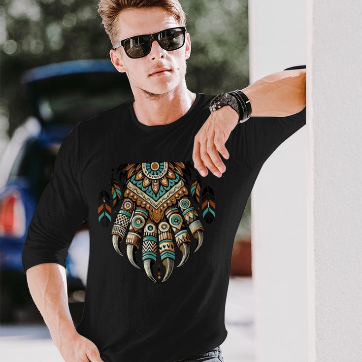 Native Heritage Month 誇り高きネイティブアメリカンのクマの爪 長袖Tシャツ 彼への贈り物