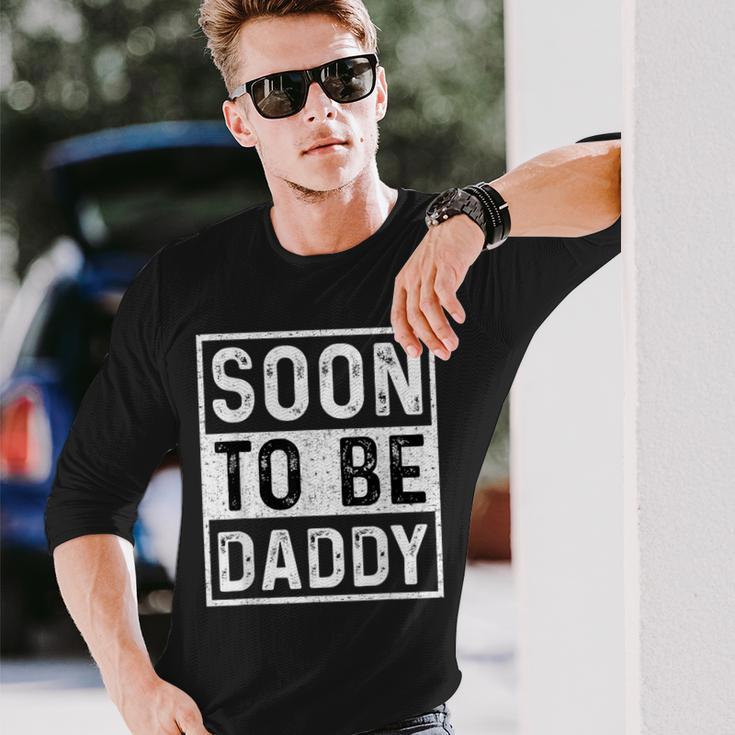 Soon To Be Daddy すぐにお父さんの発表-すぐにパパになります 長袖Tシャツ 彼への贈り物
