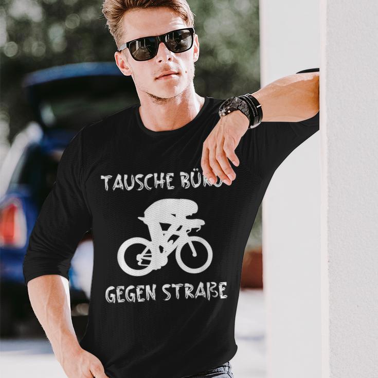 Triathlete Office Against Road Bike ランニング トライアスロンスポーツ 長袖Tシャツ 彼への贈り物