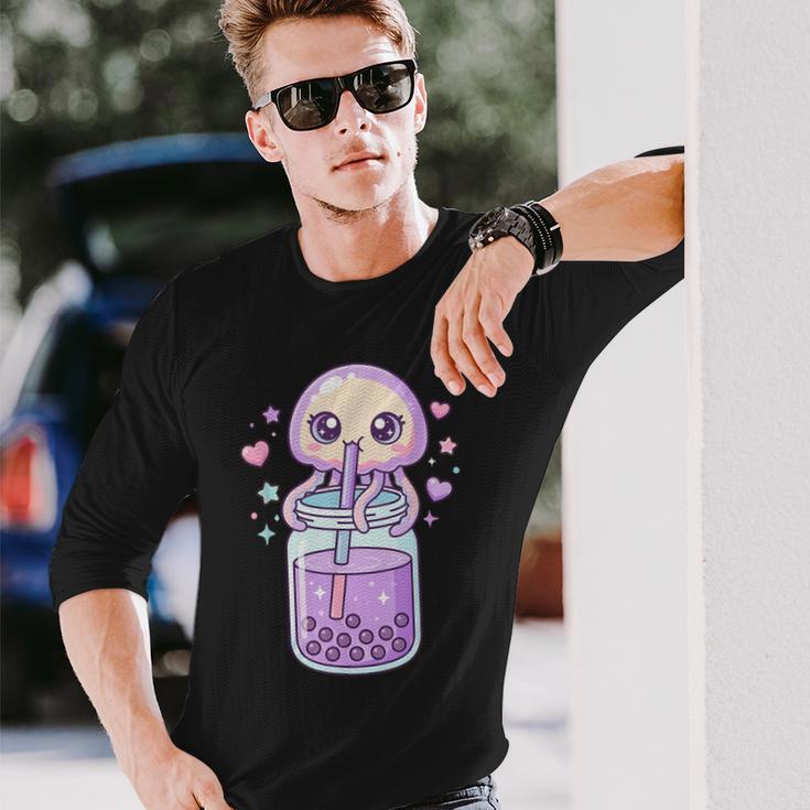 かわいい クラゲ ドリンク ボバティー カワイイ バブルティー アニメ 長袖Tシャツ 彼への贈り物