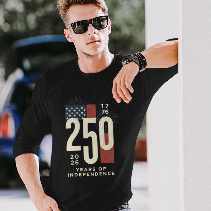 アメリカ250周年記念 愛国心が強い7月4日 250年 長袖tシャツ 長袖Tシャツ 彼への贈り物