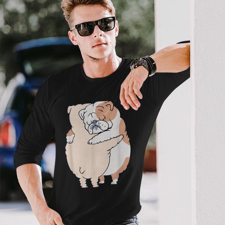 イングリッシュブルドッグハグ 長袖Tシャツ 彼への贈り物