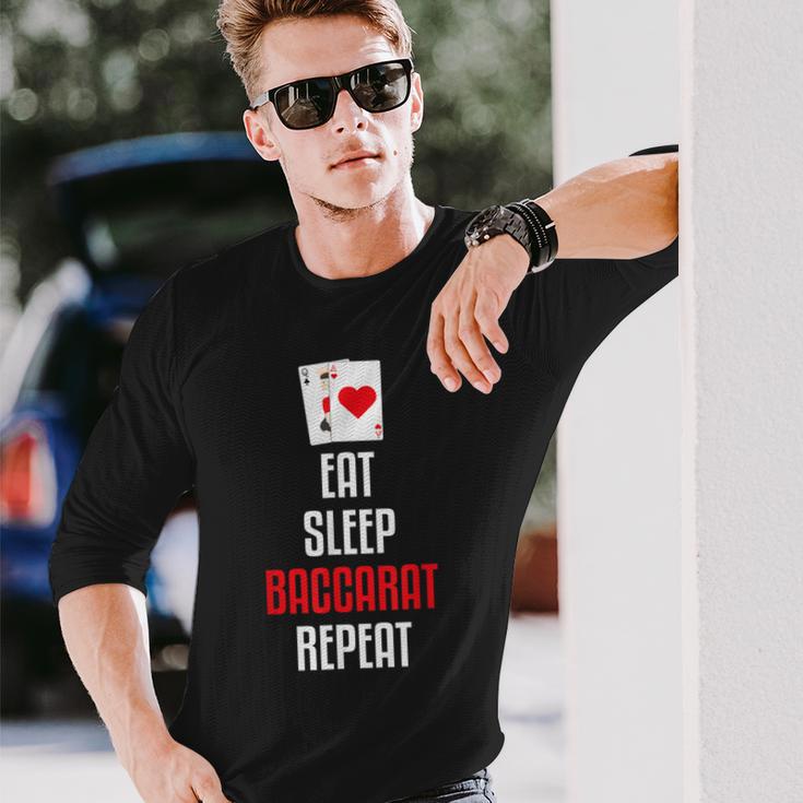 イート・スリープ・バカラ・リピート-バカラは私のゲームカードゲーム 長袖Tシャツ 彼への贈り物