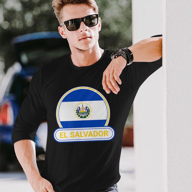エルサルバドル国バッジ エルサルバドル国旗 長袖Tシャツ 彼への贈り物