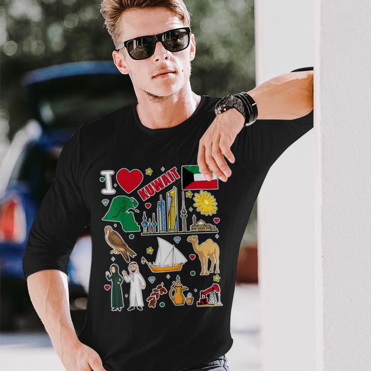 クウェート 手描きのシンボル クウェート地図 文化的アイコン 長袖Tシャツ 彼への贈り物