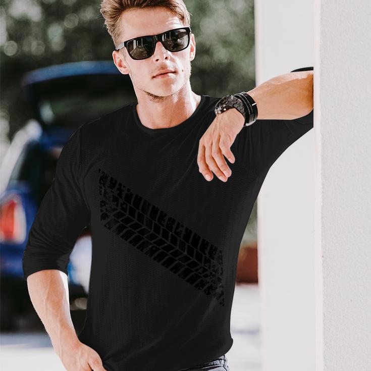 タイヤトレッドマーク スキッドタイヤ 長袖Tシャツ 彼への贈り物