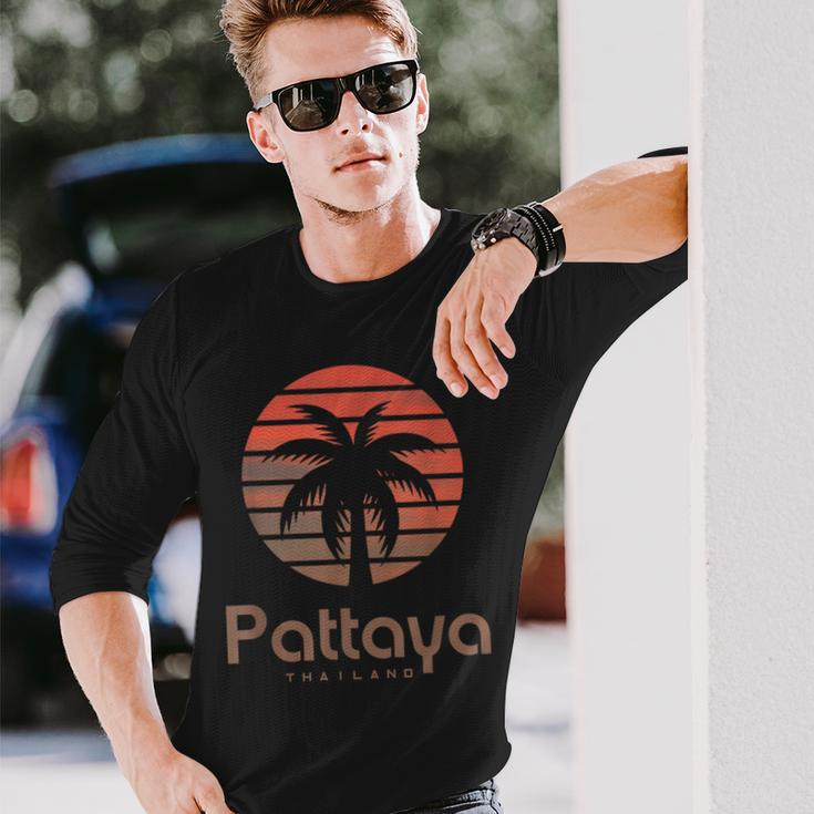 パタヤ タイ 長袖Tシャツ 彼への贈り物