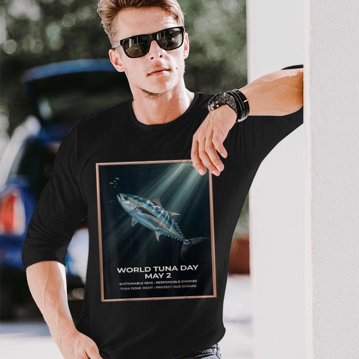 ヴィンテージブルーフィンツナ 5月2日世界デー 長袖Tシャツ 彼への贈り物
