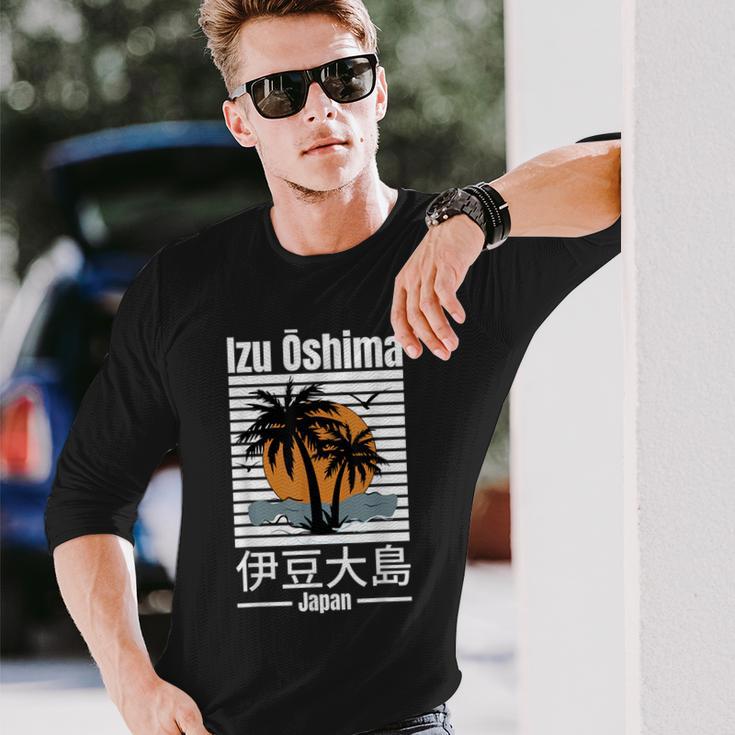 伊豆 大島 日本旅行好き 日本の島 長袖Tシャツ 彼への贈り物