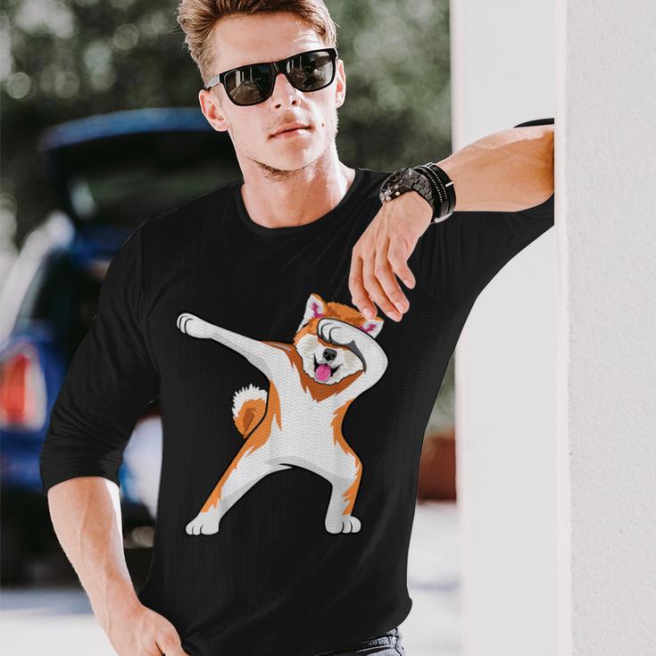 秋田 犬 踊る 面白い 長袖Tシャツ 彼への贈り物