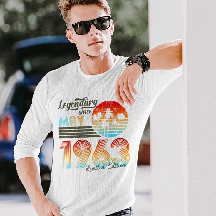 60歳の誕生日 1963年5月から伝説の60歳の誕生日 長袖Tシャツ 彼への贈り物