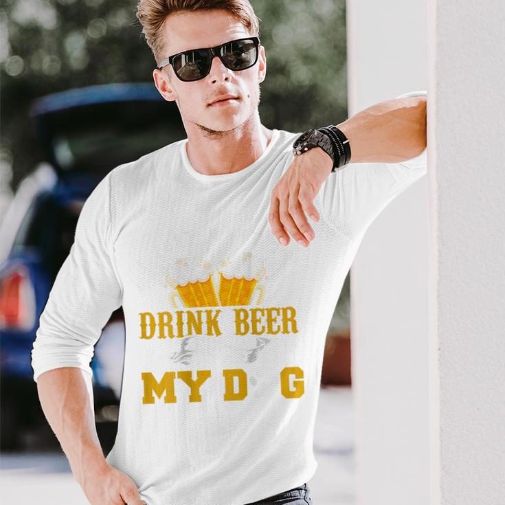 バックプリント ビールを飲みながら犬をなでたいだけ 長袖Tシャツ 彼への贈り物