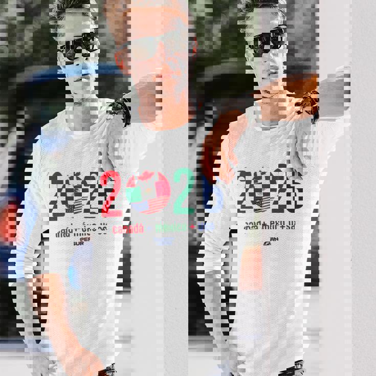 ワールドカップ2026開催国サッカーデザイン 長袖Tシャツ 彼への贈り物