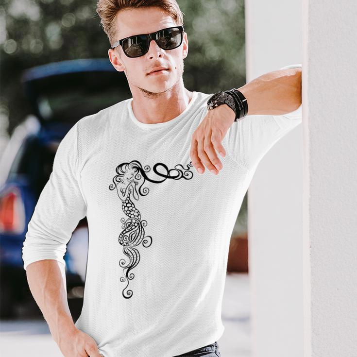 気まぐれな人魚 長袖Tシャツ 彼への贈り物