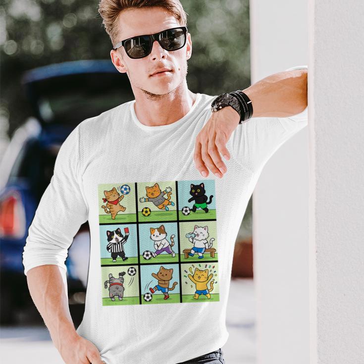猫好きのためのフィットネス猫サッカーグラフィック 長袖Tシャツ 彼への贈り物