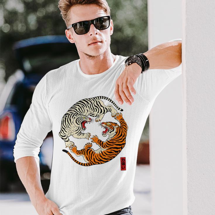 陰陽風水太地-虎 日本中国美術 長袖Tシャツ 彼への贈り物