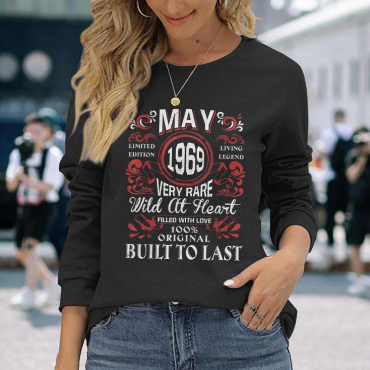 1969年5月 誕生日 ヴィンテージ ラベル デコレーション レトロ 誕生日 長袖Tシャツ 彼女への贈り物