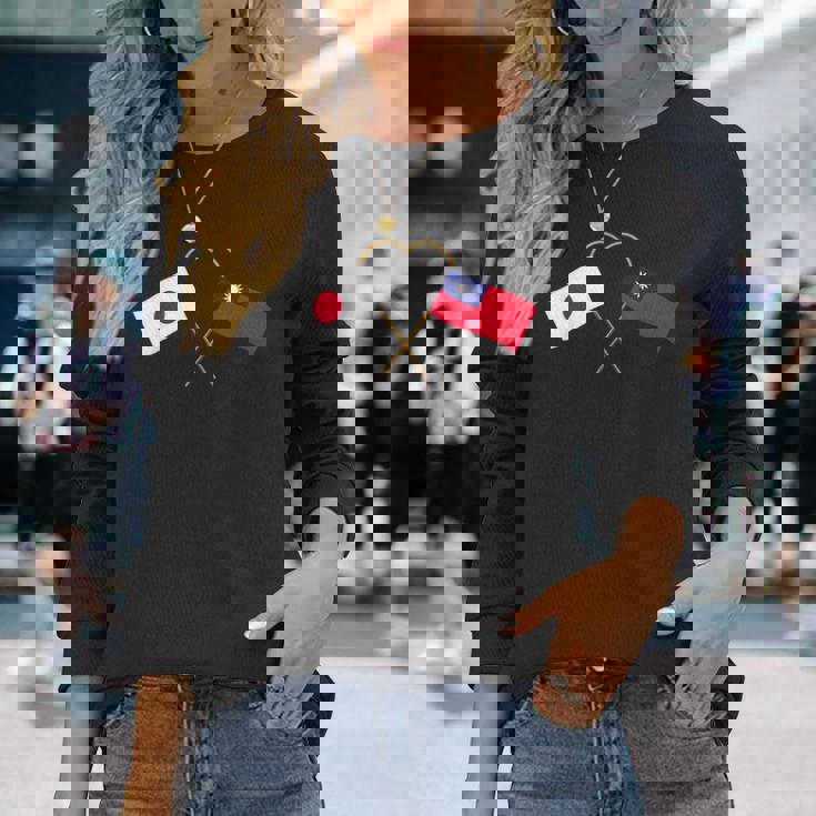 Japanese Flag Taiwanese Flag 台湾の遺産 台湾のルーツ 日本の国旗 台湾の国旗 長袖Tシャツ 彼女への贈り物