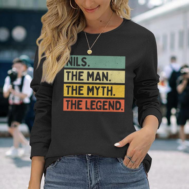 Nils The Man The Myth The Legend面白い名言 長袖Tシャツ 彼女への贈り物