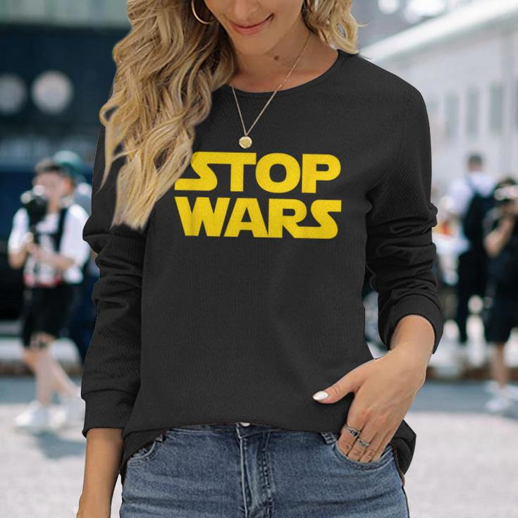 Stop Wars 反戦メッセージ 地球と宇宙の平和 長袖Tシャツ 彼女への贈り物