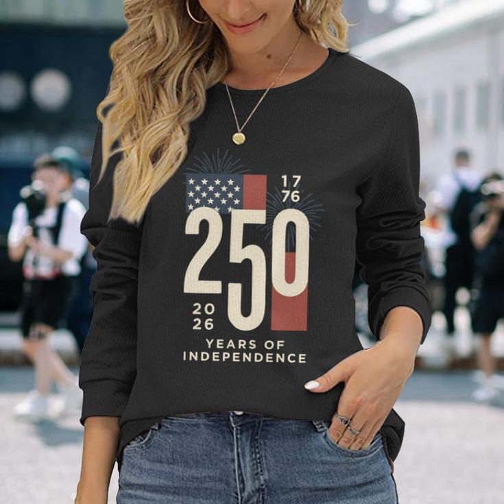 アメリカ250周年記念 愛国心が強い7月4日 250年 長袖tシャツ 長袖Tシャツ 彼女への贈り物
