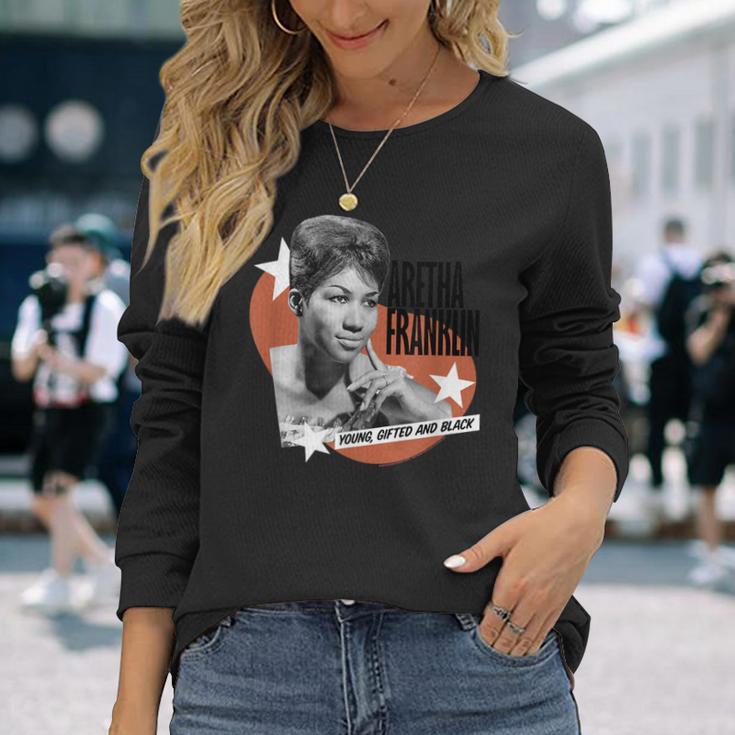 アレサ・フランクリン・ヤング・ギフテッド・アンド・ブラック・レトロ・フォト 長袖Tシャツ 彼女への贈り物