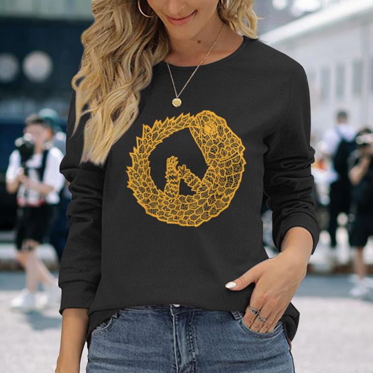 ウロボロス アルマジロトカゲ 長袖Tシャツ 彼女への贈り物