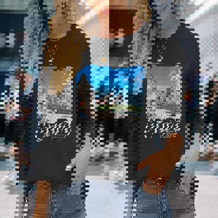 カナダのお土産カルガリー 長袖Tシャツ 彼女への贈り物