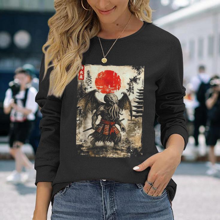 クトゥルフ・サムライ、ヴィンテージ・日本のラブクラフト・ホラー 長袖Tシャツ 彼女への贈り物
