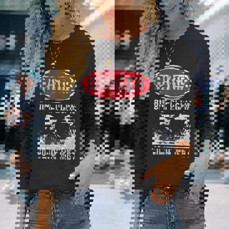 スキューバダイビング ダイバー Danger Don't Follow Me You Won't Make It 長袖Tシャツ 彼女への贈り物