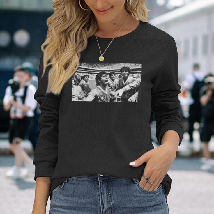 ディエゴ・マラドーナ・アルゼンチンが1986年サッカーワールドカップで優勝 長袖Tシャツ 彼女への贈り物
