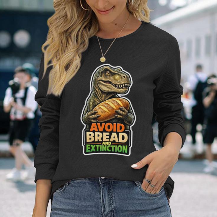 パンと絶滅を避ける恐竜ケトユーモア。 長袖tシャツ 長袖Tシャツ 彼女への贈り物