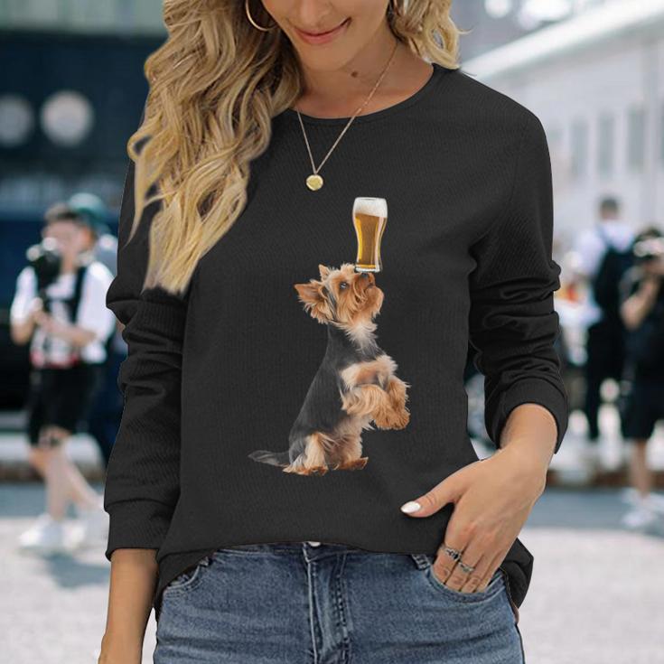 ビールヨークシャーテリア 長袖Tシャツ 彼女への贈り物