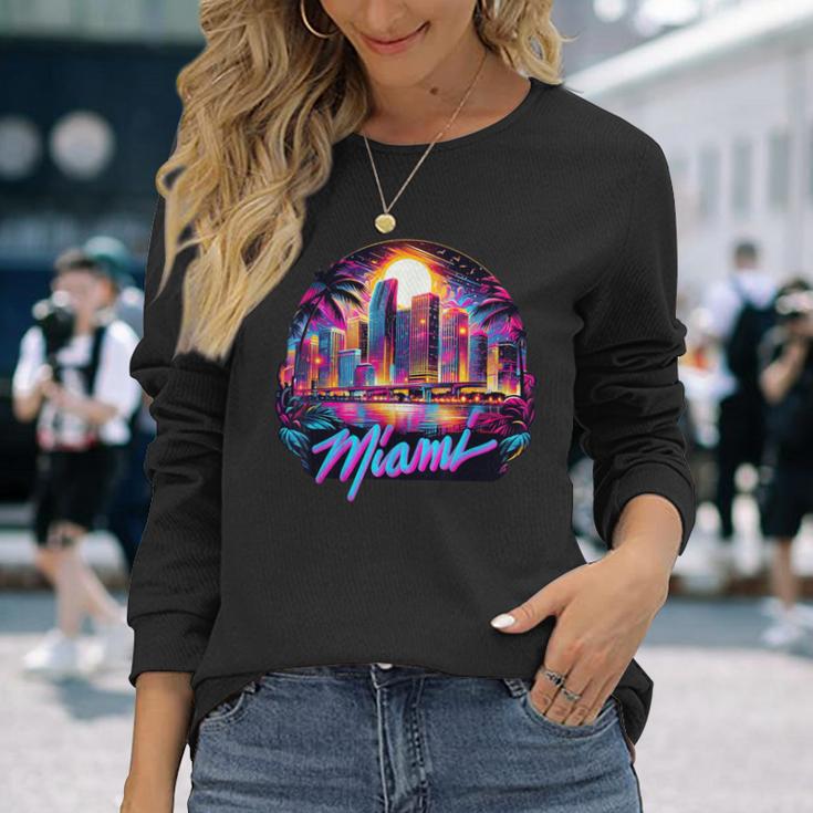 マイアミ シティ メンズ フロリダ 鮮やかな カラフル お土産 マイアミ 長袖Tシャツ 彼女への贈り物