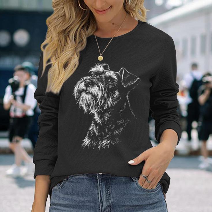 ミニチュアシュナウザー ポートレート 黒と白の犬好き 長袖Tシャツ 彼女への贈り物