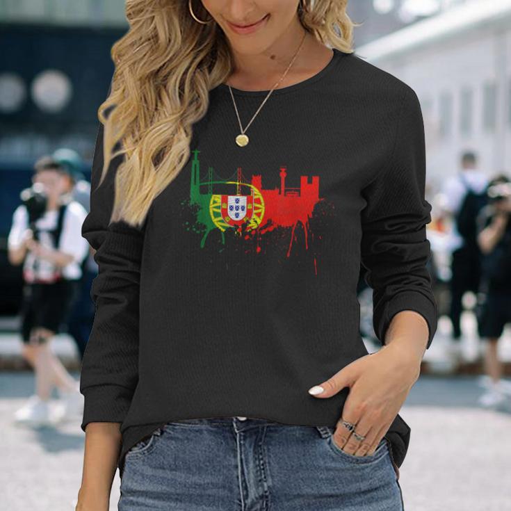 リスボン スカイライン ポルトガル国旗 絵画 ファンアート I Love Lisboa 長袖Tシャツ 彼女への贈り物