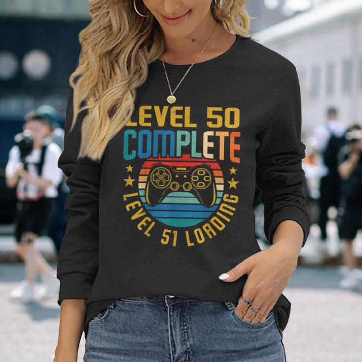 レベル50 コンプリートレベル51 ローディング 50歳の誕生日 ビデオゲーマー 長袖Tシャツ 彼女への贈り物