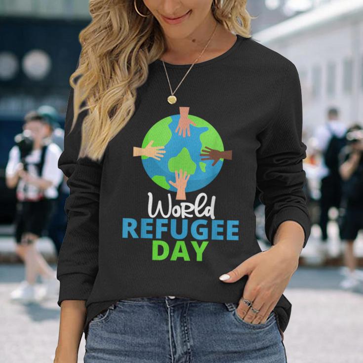 世界難民の日 難民プライド 長袖Tシャツ 彼女への贈り物